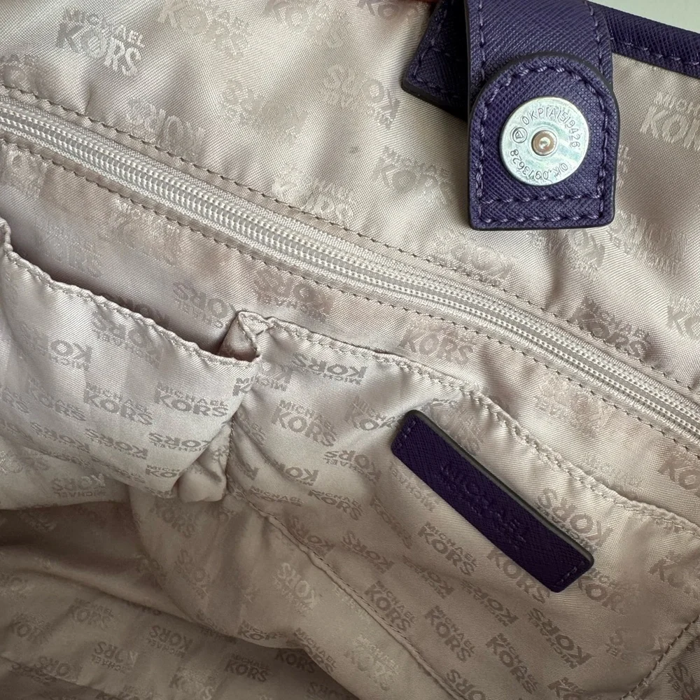 Michael Kors Purple Tote Bag - Picture 10 of 16